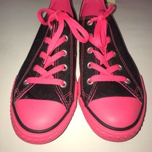Hot pink children converse